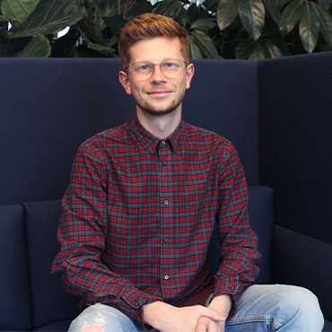 Portrait eines Mitarbeiters des Vertriebsteams von HR factory